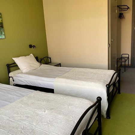 Hotel Kert Free Parking Riga Ngoại thất bức ảnh