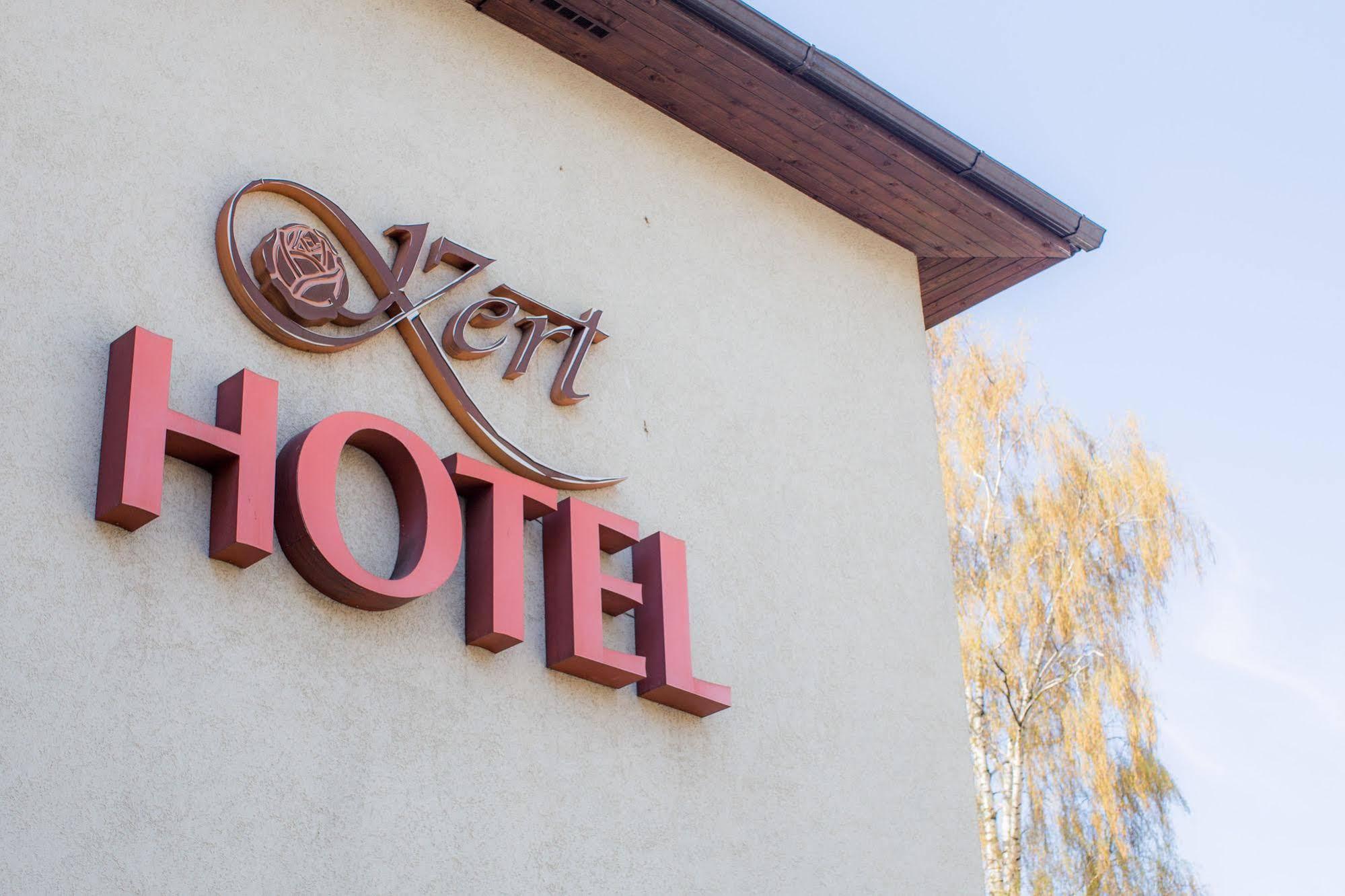 Hotel Kert Free Parking Riga Ngoại thất bức ảnh
