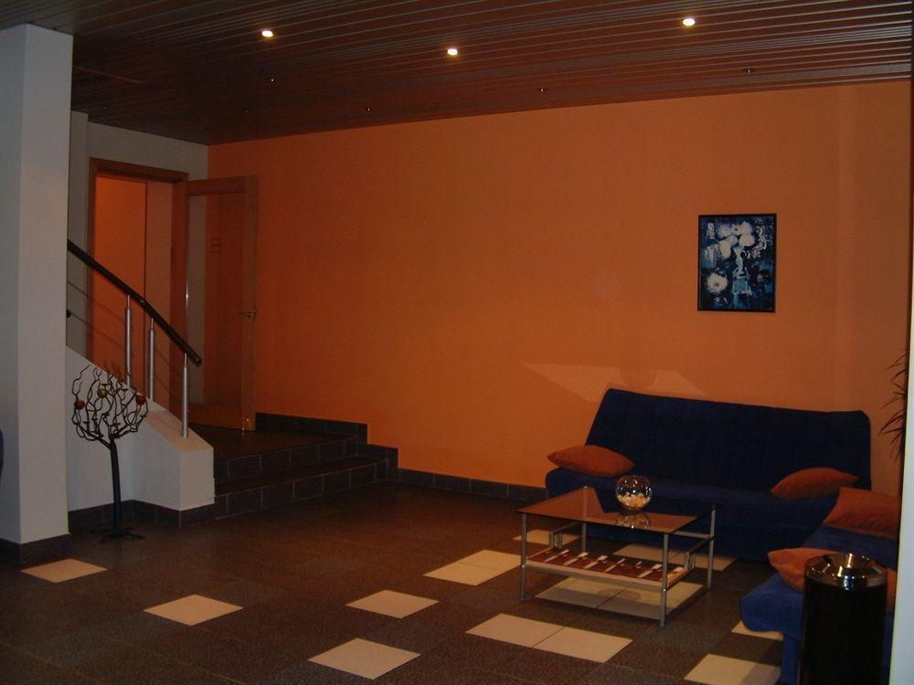Hotel Kert Free Parking Riga Ngoại thất bức ảnh